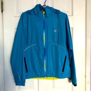 newbalance windbreaker♡